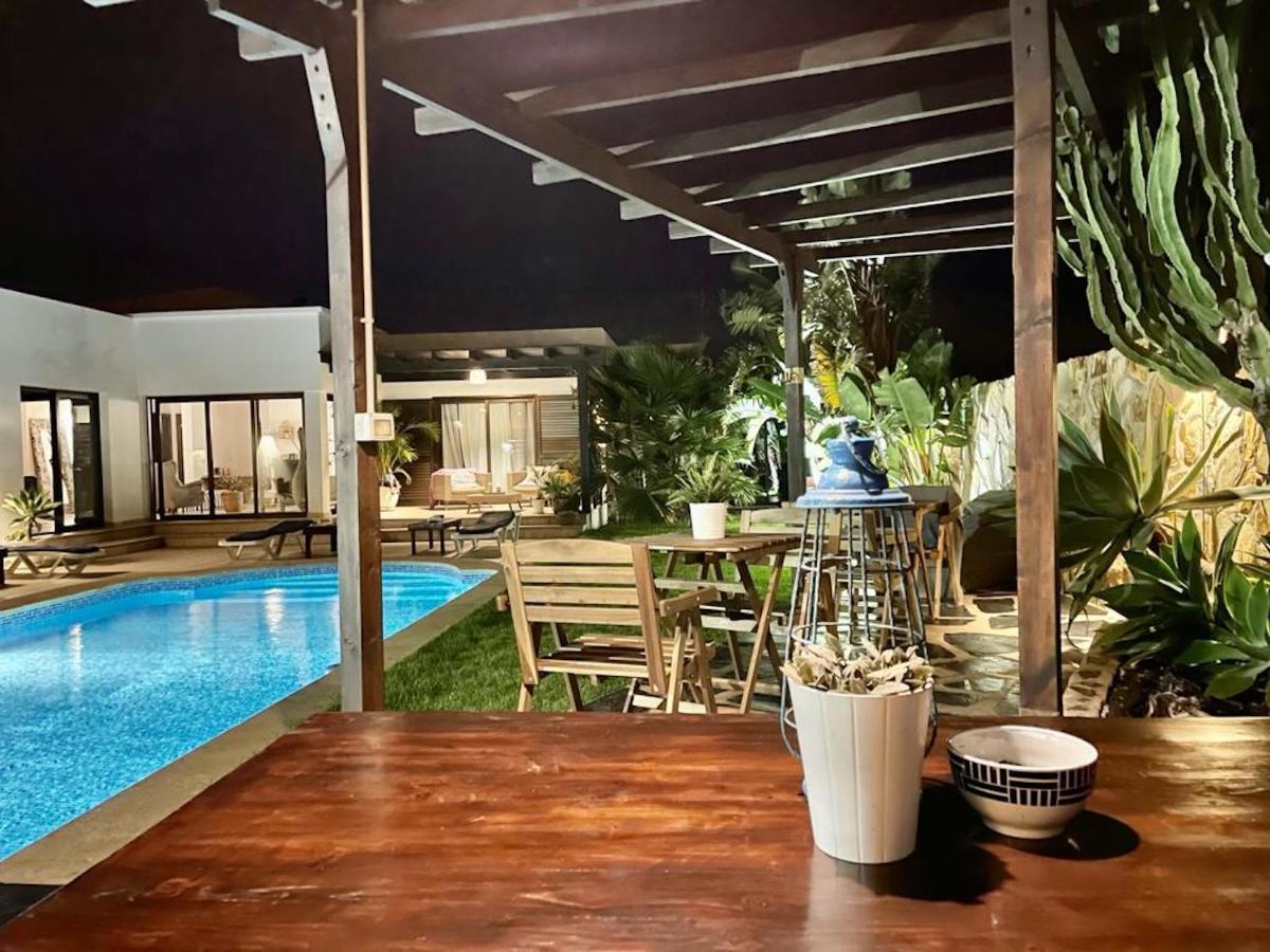Kalufa Surf House Hostel El Cuchillo Kültér fotó