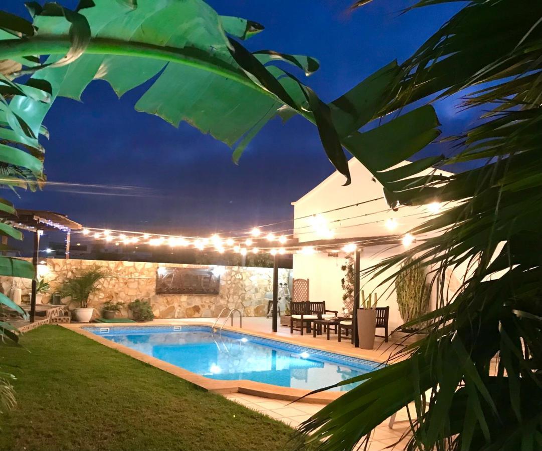 Kalufa Surf House Hostel El Cuchillo Kültér fotó